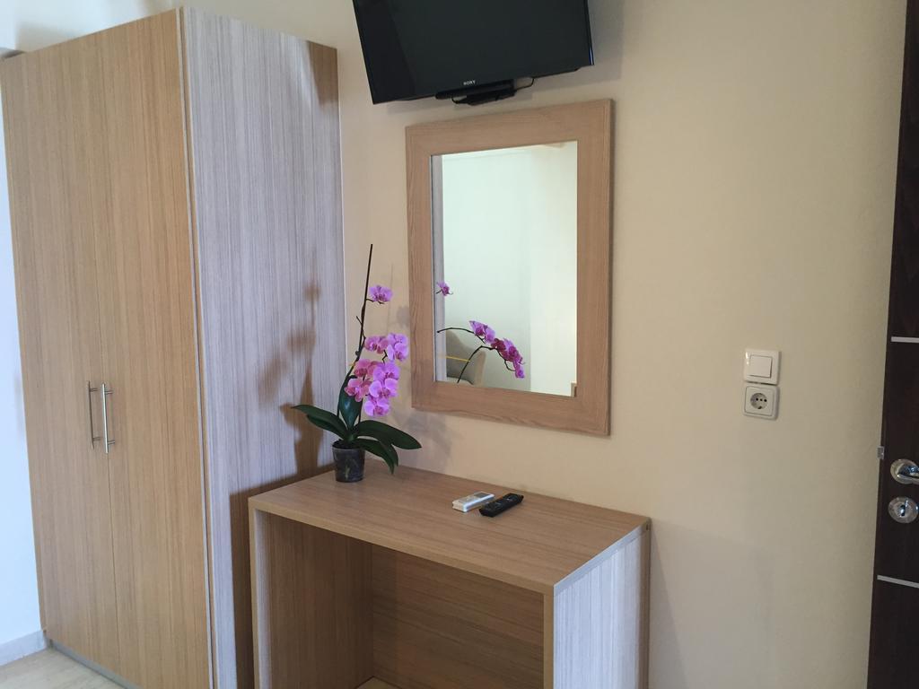 Otel Apollon