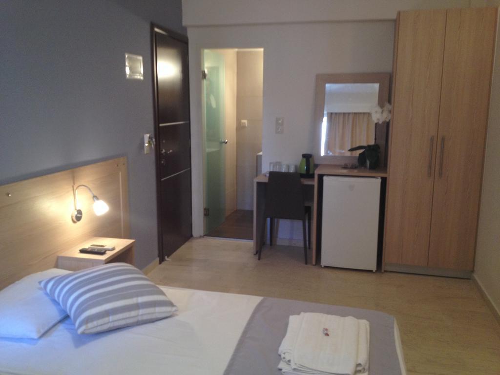 Apollon Hotel Sitia (Crete)